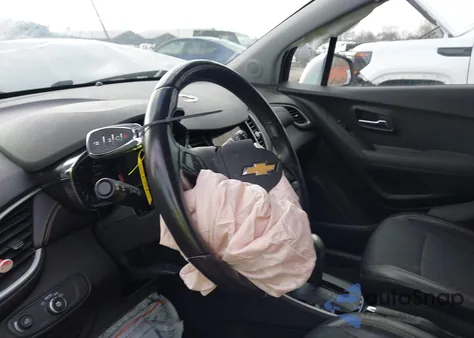 2019 Chevrolet Trax Lt z USA, uszkodzony, nr VIN 3GNCJLSB4KL347757